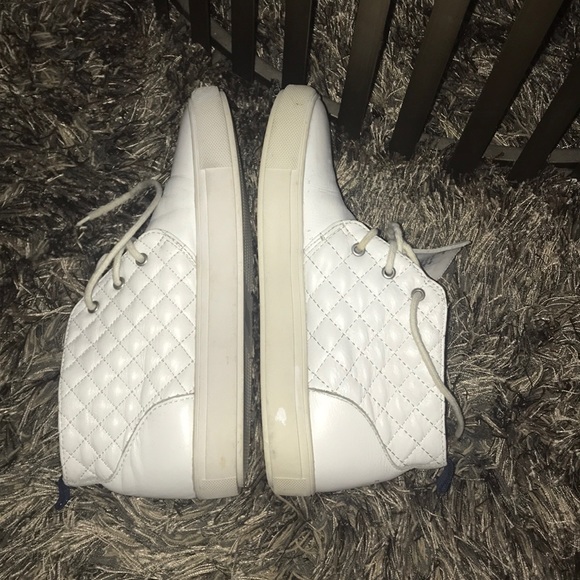 Steve Madden Jaedon White Leather Fashion Sneakers - Picture 5 of 5